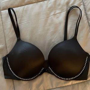 Victorias secret black very sexy, push-up bra with underwire size 34 D  in EUC